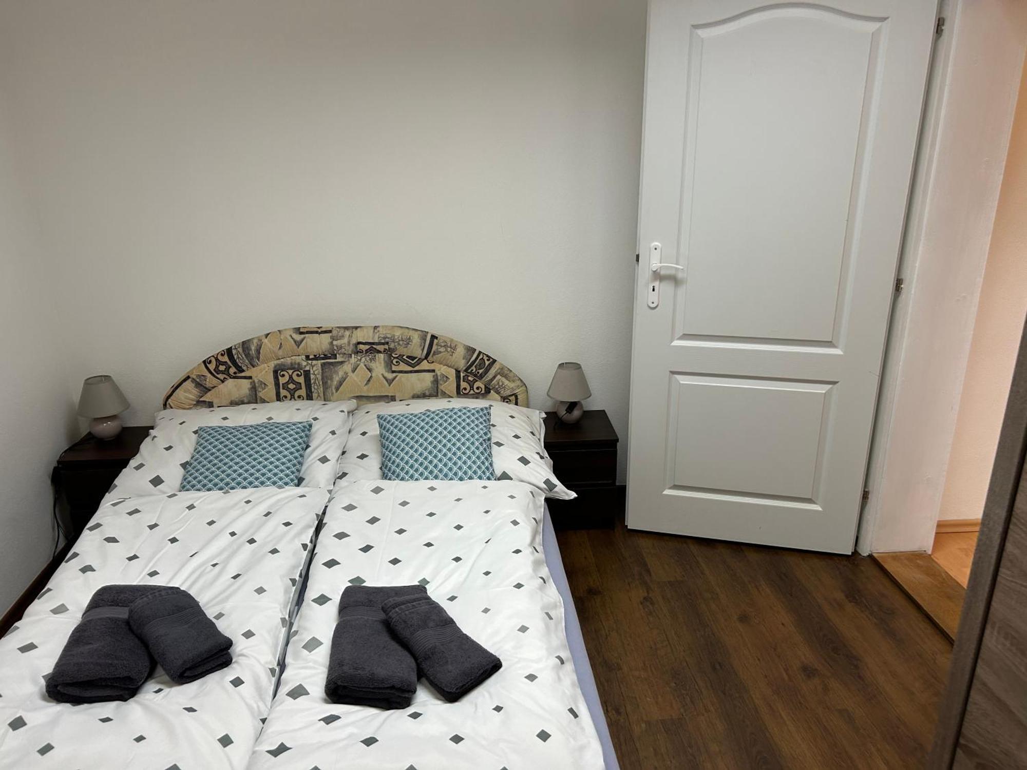 Kondé Apartments A Dunajská Streda Extérieur photo